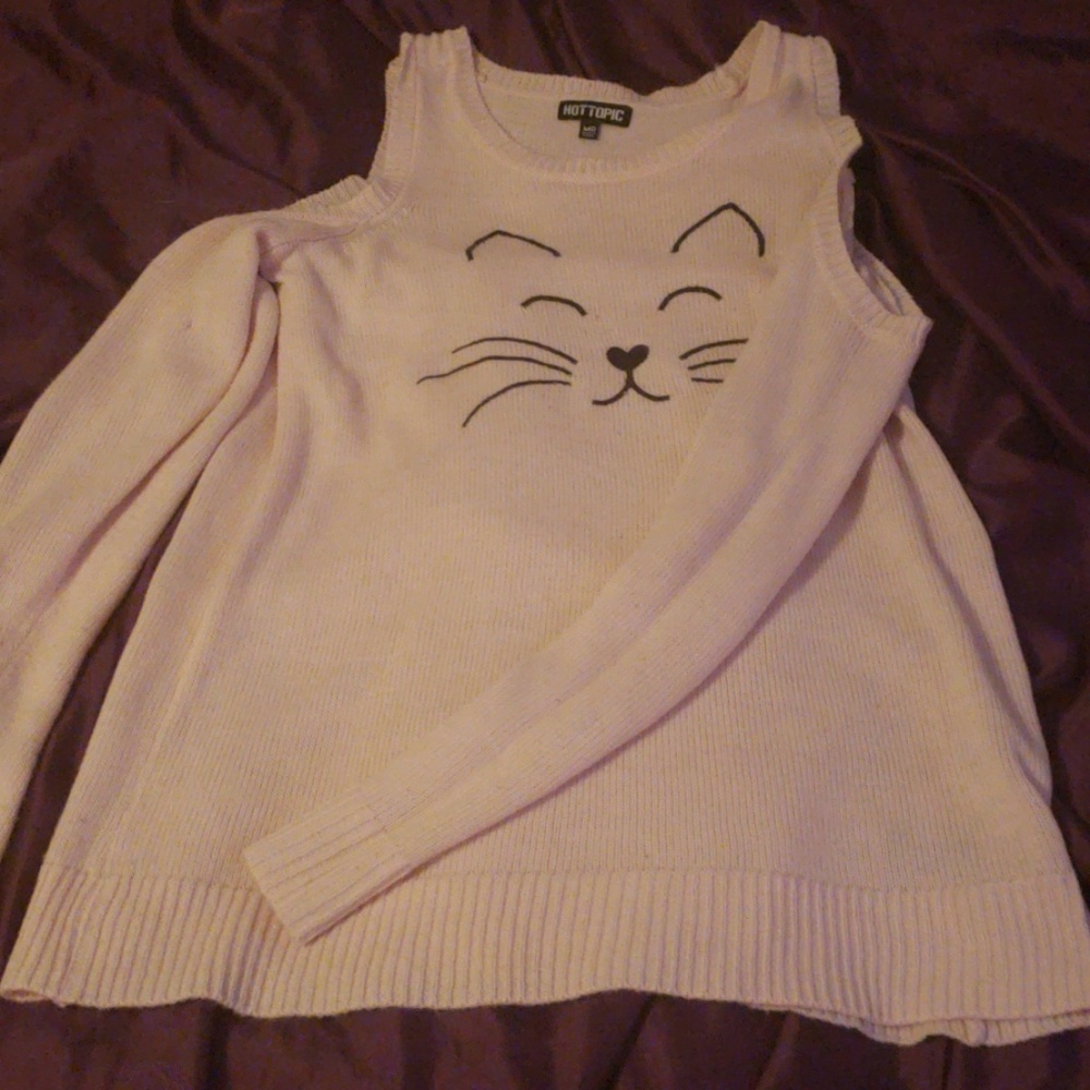 Kitten sweater